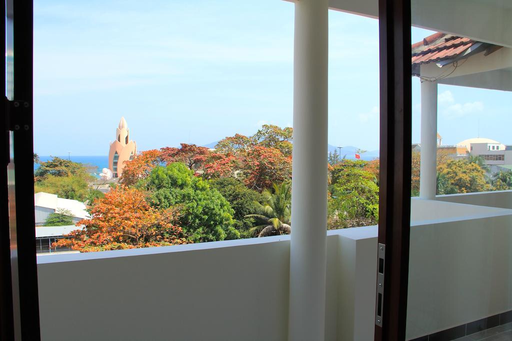 Hanhcafe Hotel Nha Trang Exteriör bild