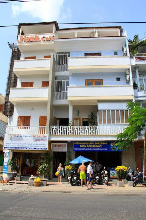 Hanhcafe Hotel Nha Trang Exteriör bild