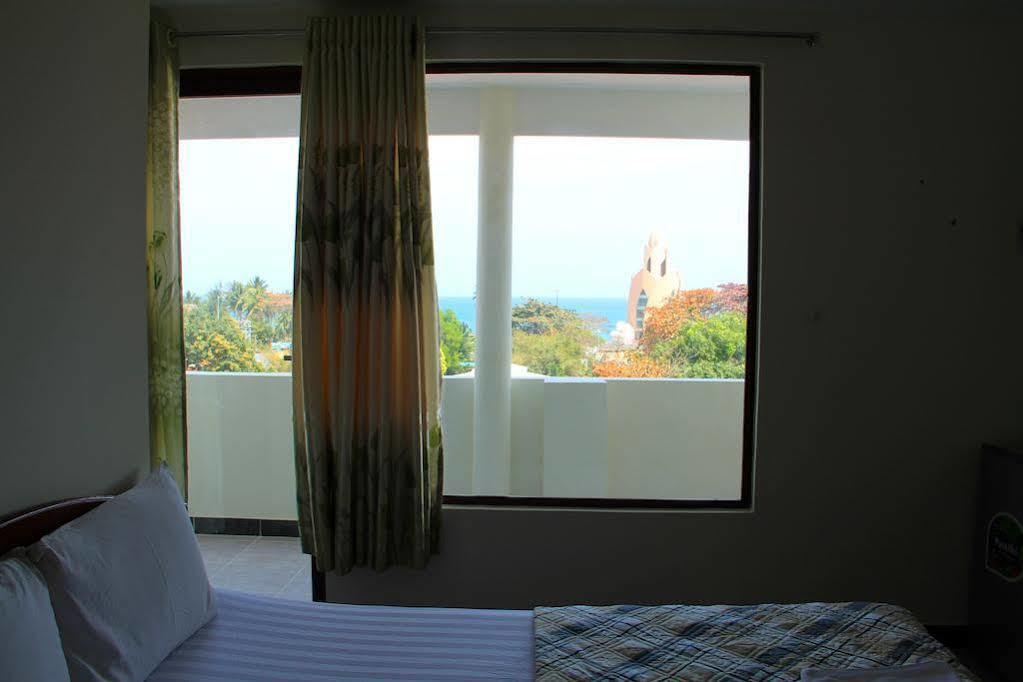 Hanhcafe Hotel Nha Trang Exteriör bild